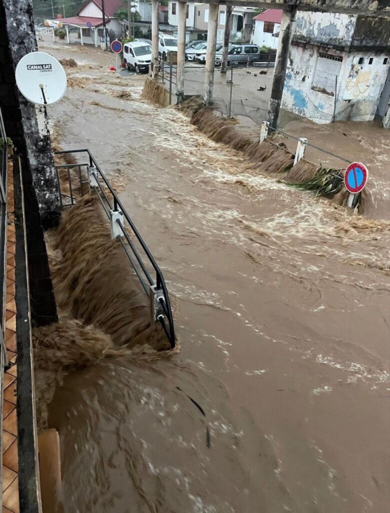 Inondations : “Il ne sert à rien de pleurer, alors qu’on sait”