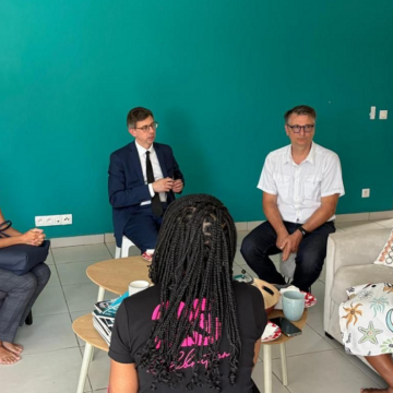 L’unique maison de naissance de Guadeloupe, « Le Temps de Naître », vient de signer un contrat pluriannuel avec l’Agence regionale de santé qui lui ouvre l’accès à des financements. Photo: DR L’unique maison de naissance de Guadeloupe, « Le Temps de Naître », vient de signer un contrat pluriannuel avec l’Agence regionale de santé qui lui ouvre l’accès à des financements. Photo: DR