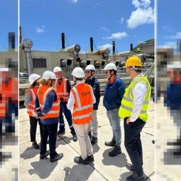 Visite de la CRE à Saint-Barthélemy. La délégation, accompagnée d’EDF, a inspecté la centrale électrique avant d’échanger avec le président Xavier Lédée sur la transition énergétique de l’île, au cœur des réflexions sur la reconstruction et l'intégration des énergies renouvelables. Photo : Collectivité de Saint-Barthélemy Visite de la CRE à Saint-Barthélemy. La délégation, accompagnée d’EDF, a inspecté la centrale électrique avant d’échanger avec le président Xavier Lédée sur la transition énergétique de l’île, au cœur des réflexions sur la reconstruction et l'intégration des énergies renouvelables. Photo : Collectivité de Saint-Barthélemy